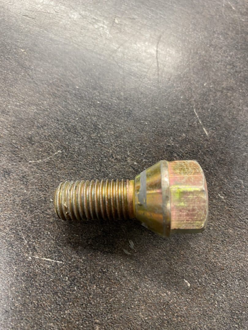 Felgubolti M12x1,5mm x 30